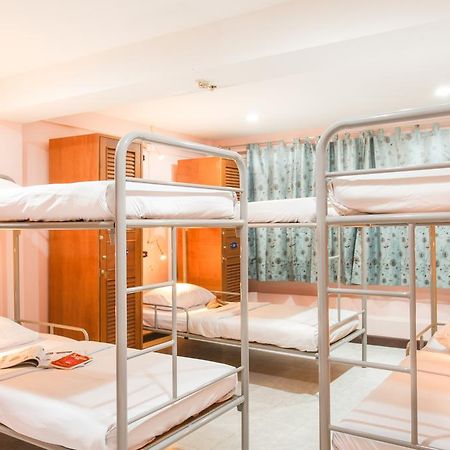 Hostel 8 Sukhumvit Soi 8 Μπανγκόκ Δωμάτιο φωτογραφία