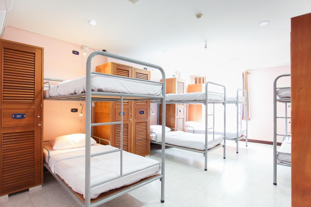 Hostel 8 Sukhumvit Soi 8 Μπανγκόκ Δωμάτιο φωτογραφία